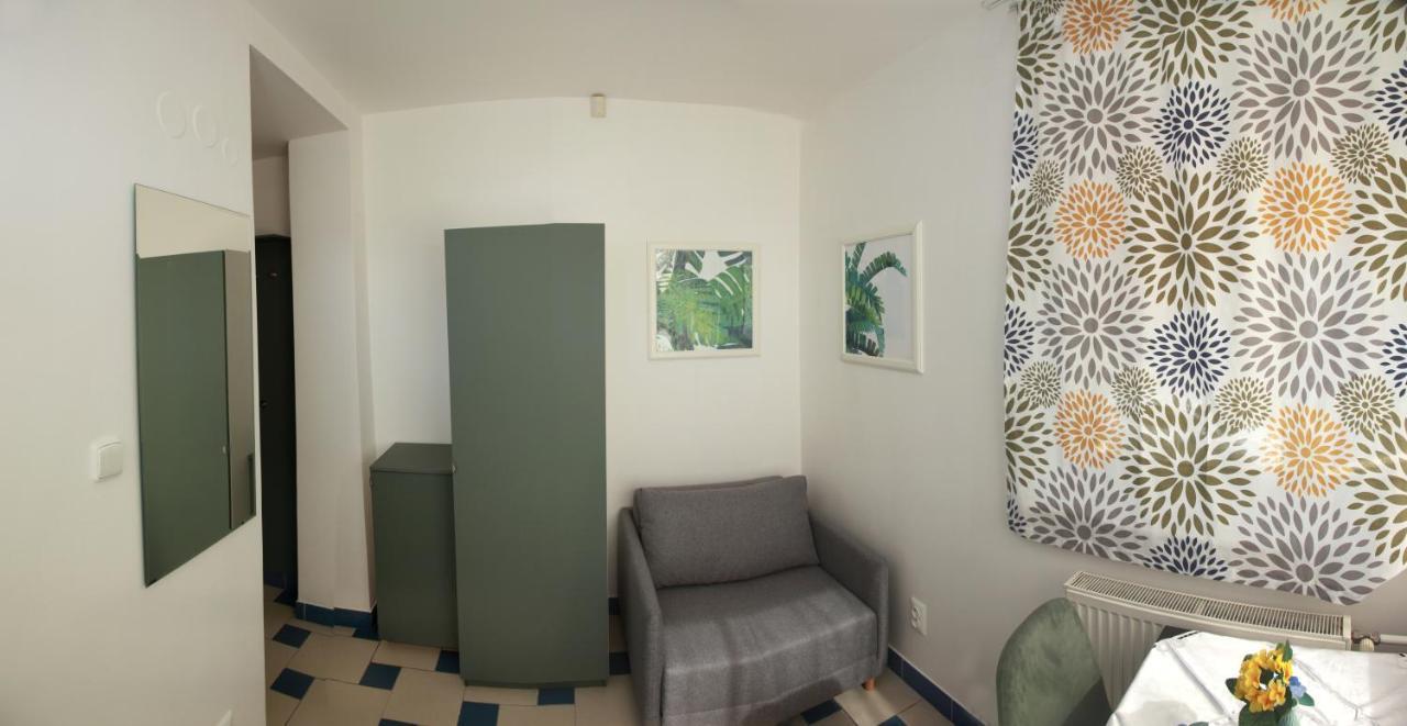 Apartman U Doktora Banska Bystrica Bagian luar foto