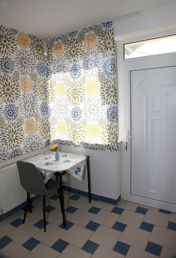 Apartman U Doktora Banska Bystrica Bagian luar foto